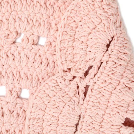 Häkelteppich Alma Rosa, 120 x 120 cm 4
