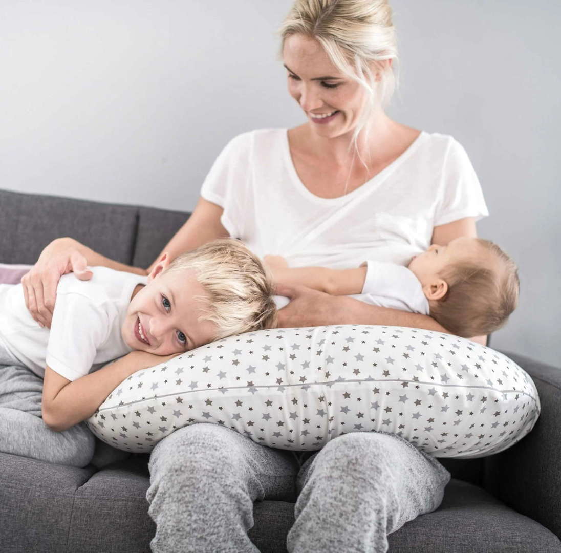 Elastische Stillkissen Graue Sterne 2