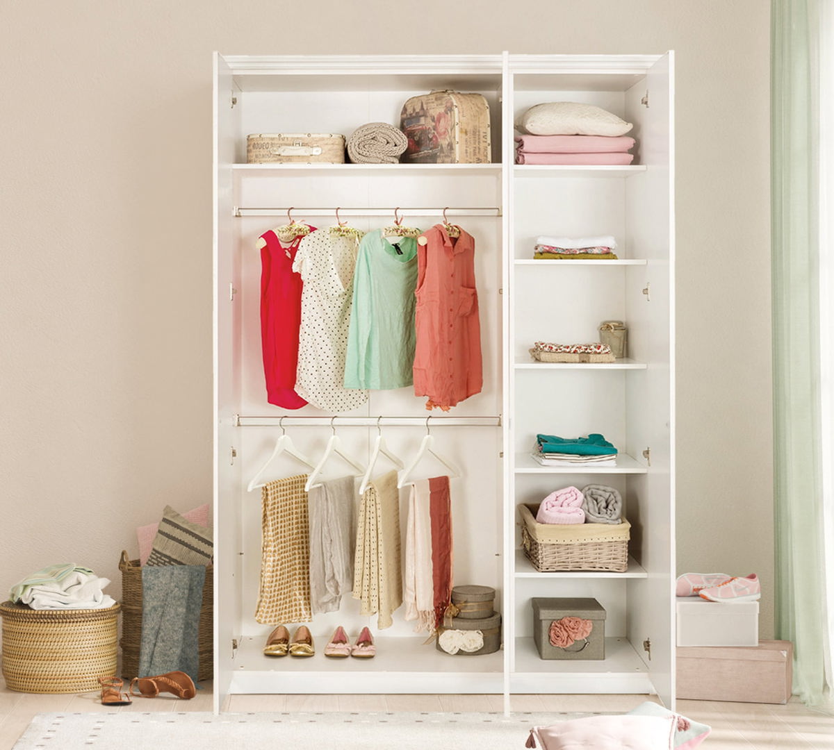 Kleiderschrank Selena Grau, 3-türig #2