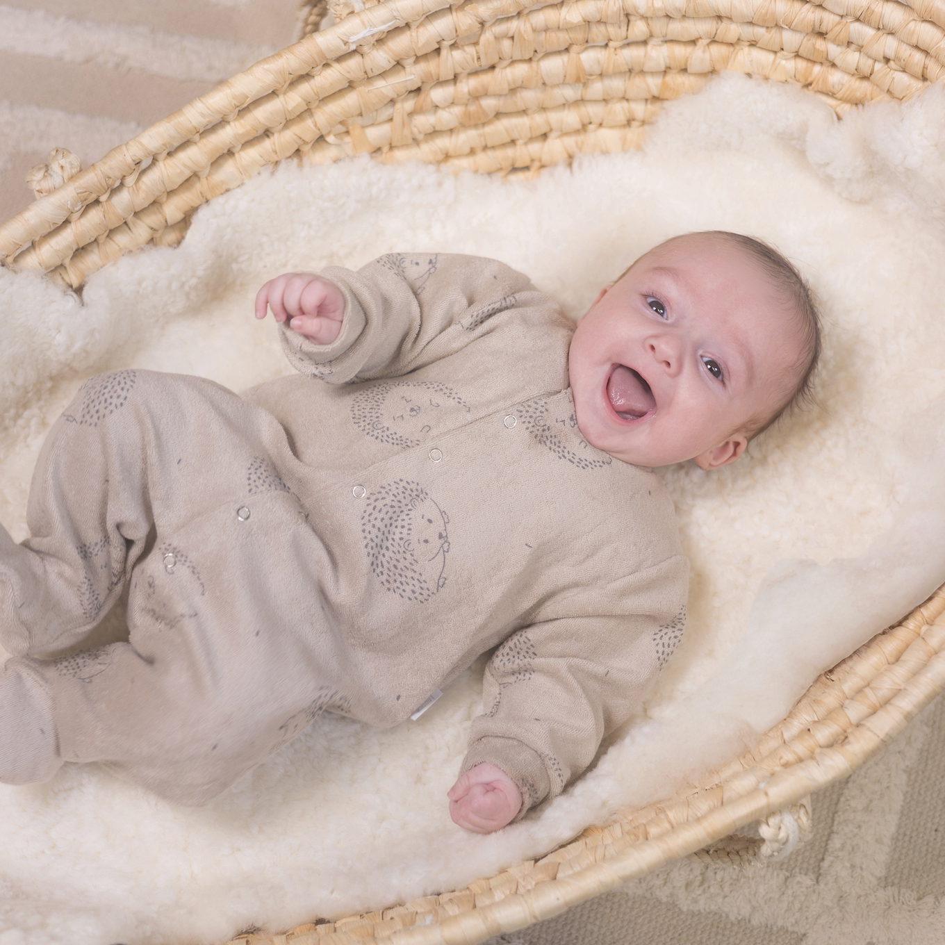 Lammfell weiss leicht gekraust #2