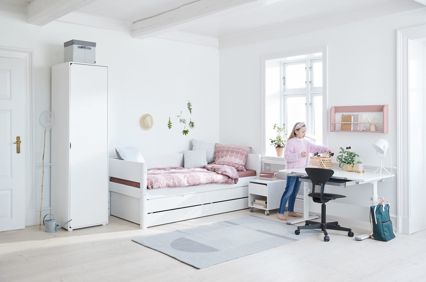 Bett White mit Ausziehkasten, mit Schubladen 7