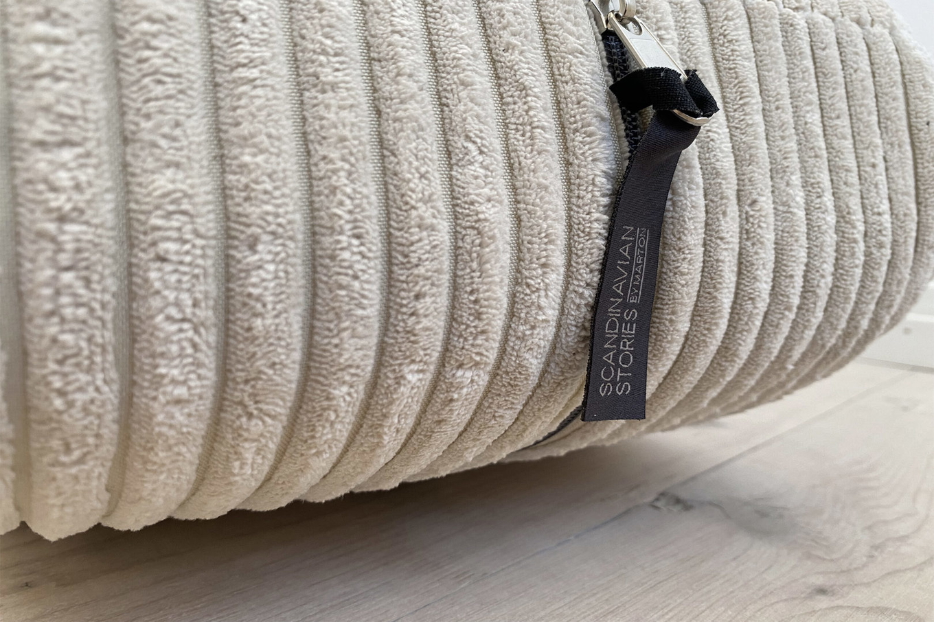 Hocker Irock Creme 6