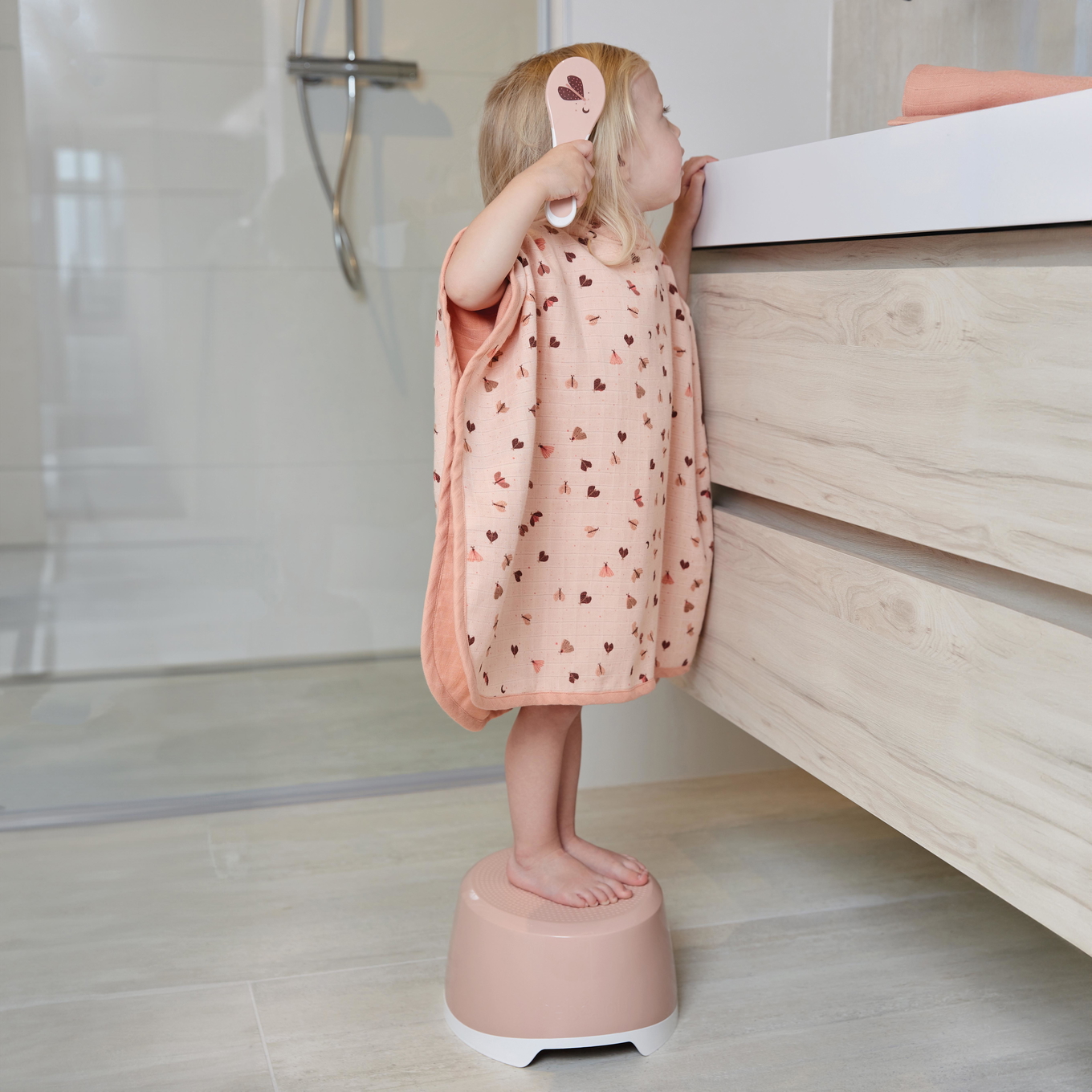 Schemel Fabulous Pale Pink 2