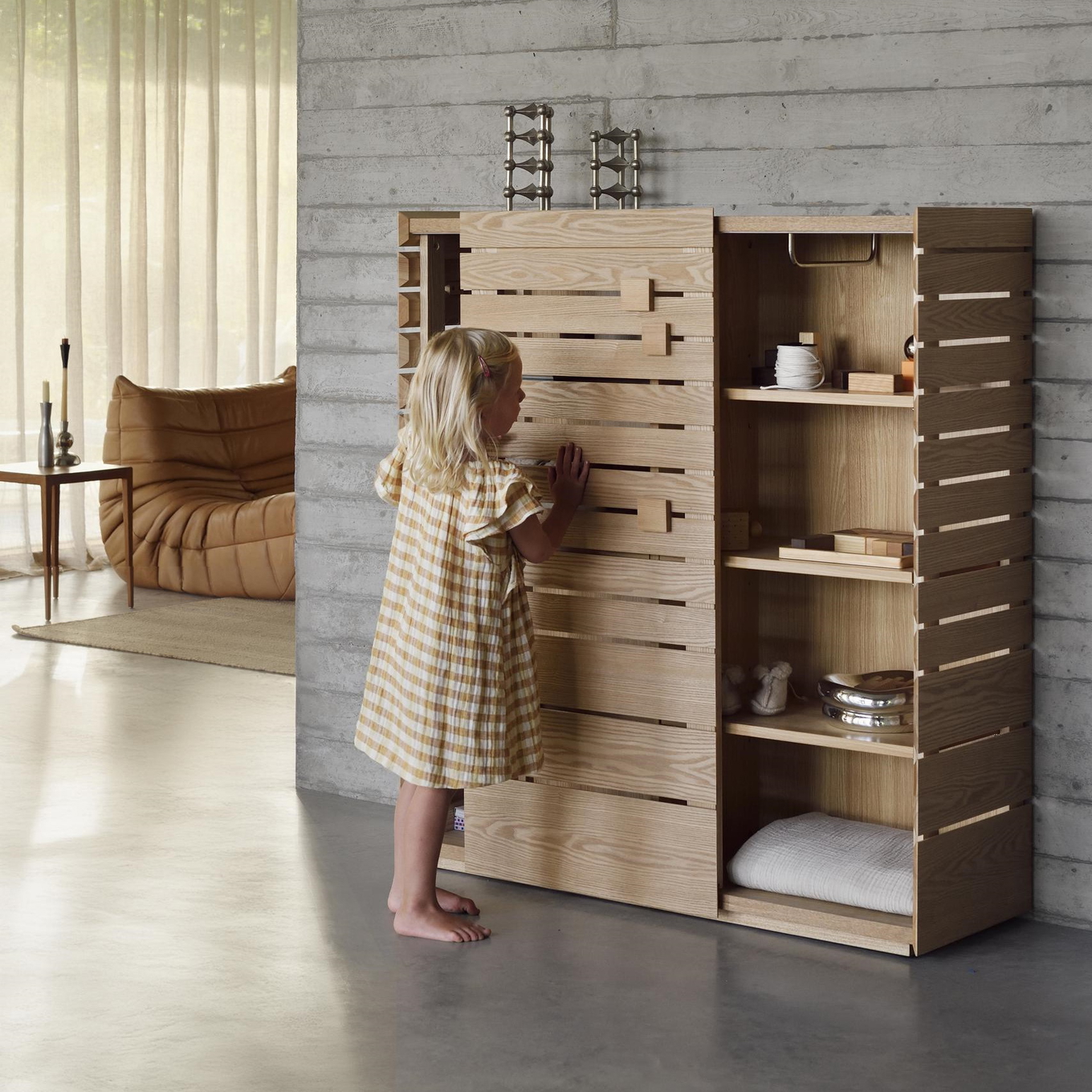 Kleiderschrank Storage Chest #2