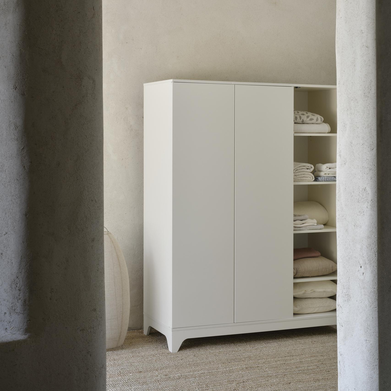 Kleiderschrank Tsugi Creme, 3-türig 3