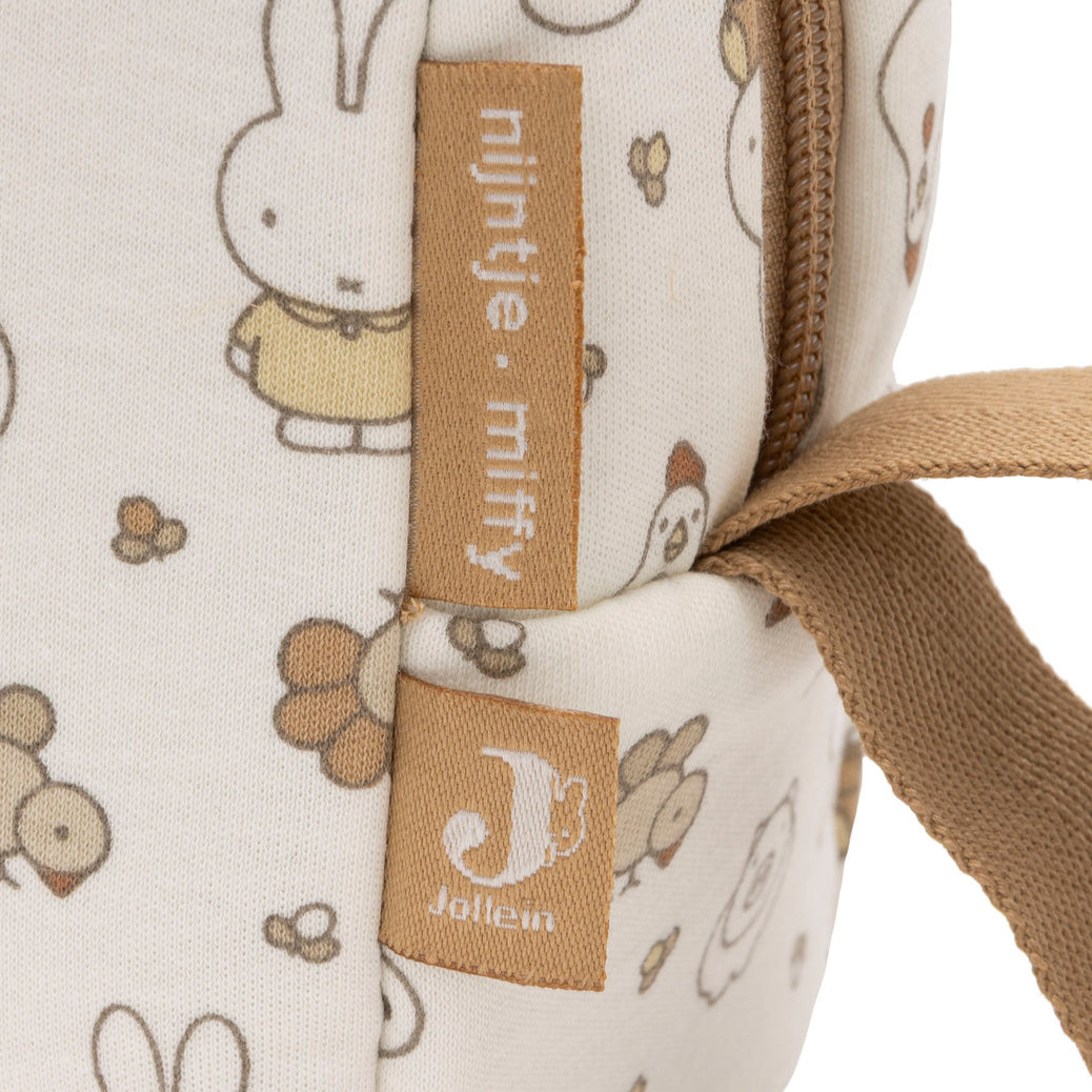 Pflegetasche Miffy Family Farm 5