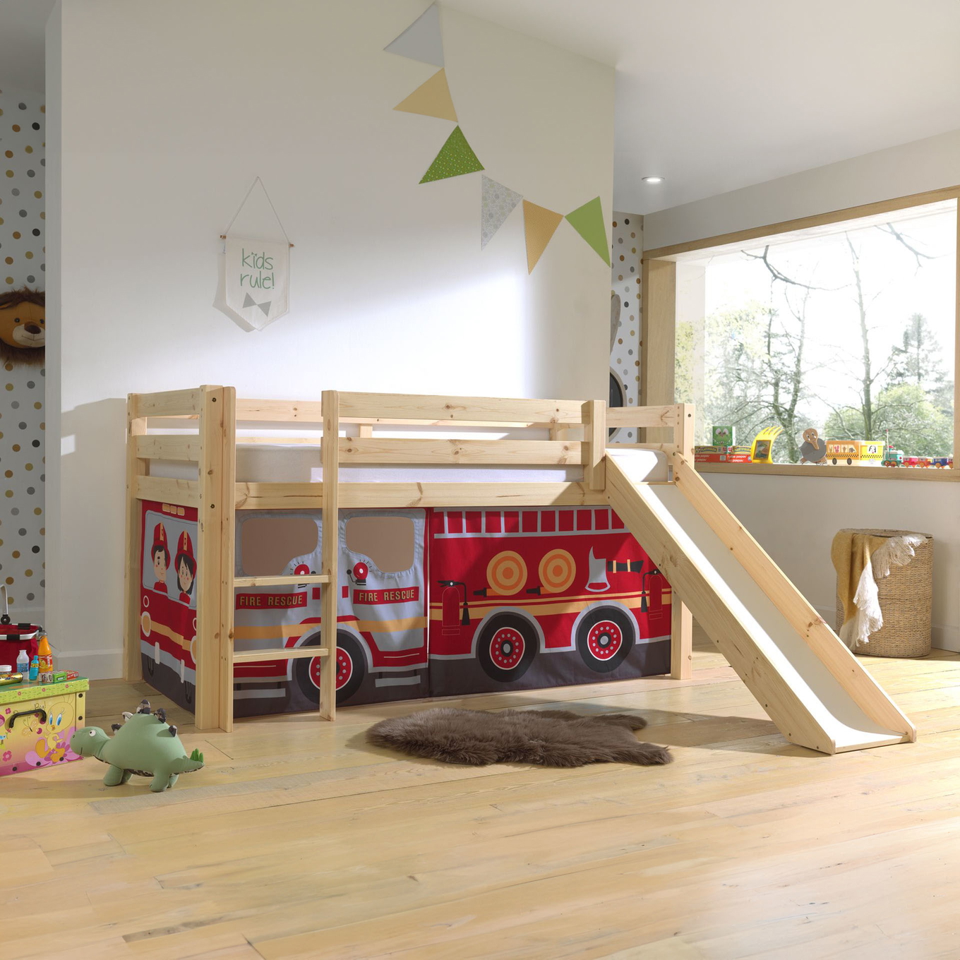 Halbhohes Bett Fire Truck mit Rutsche Holz 2