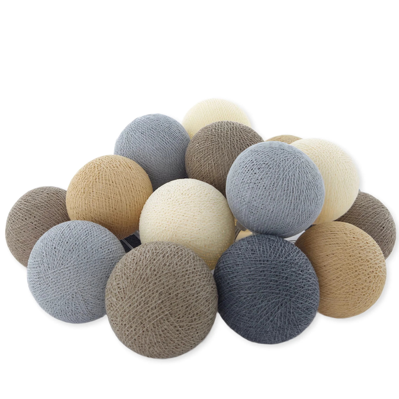 Lichterkette mit Baumwollkugeln Beach Blue 1