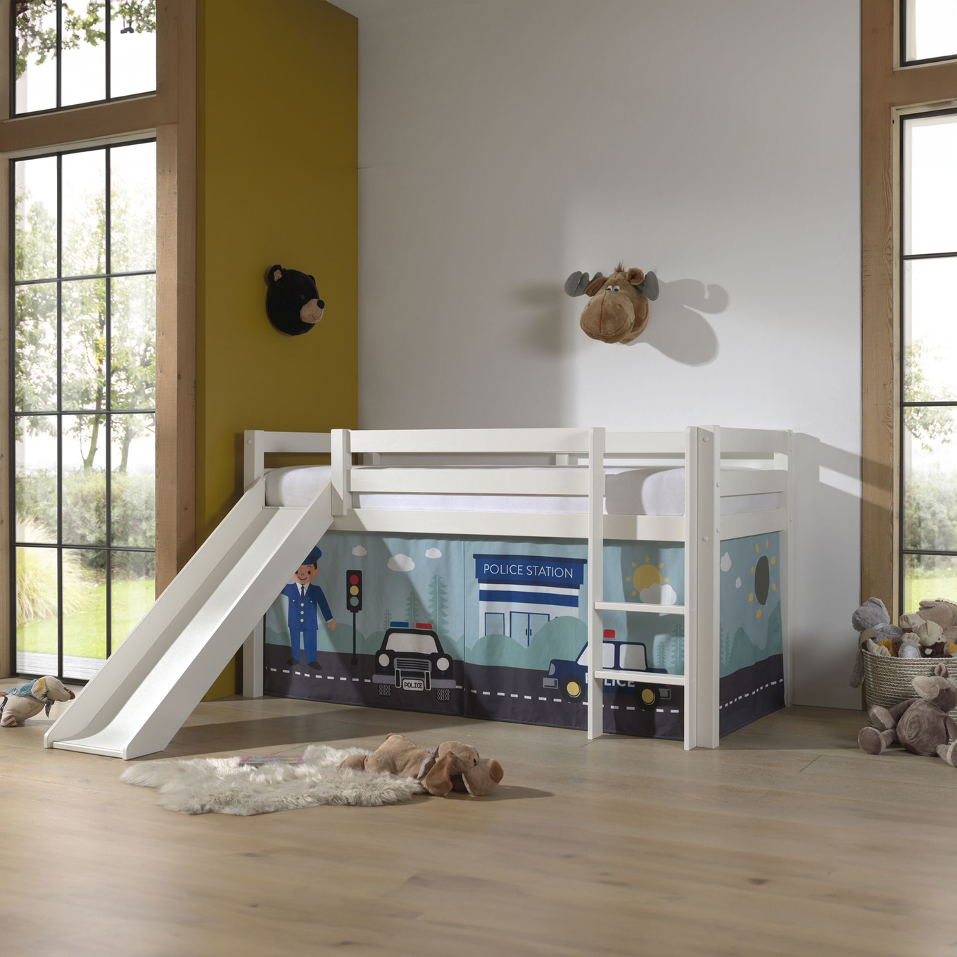 Halbhohes Bett Police mit Rutsche Weiss 2