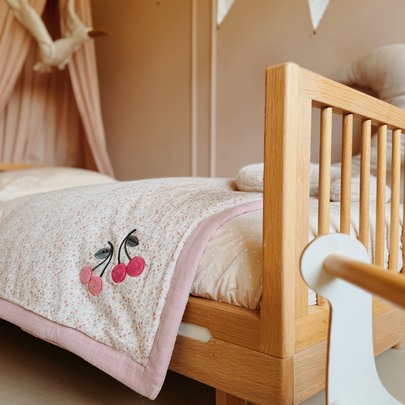 Decke Nova Flower Cherries 4