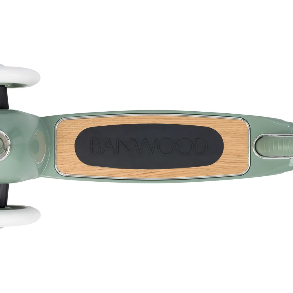 Scooter Vintage Forest 11