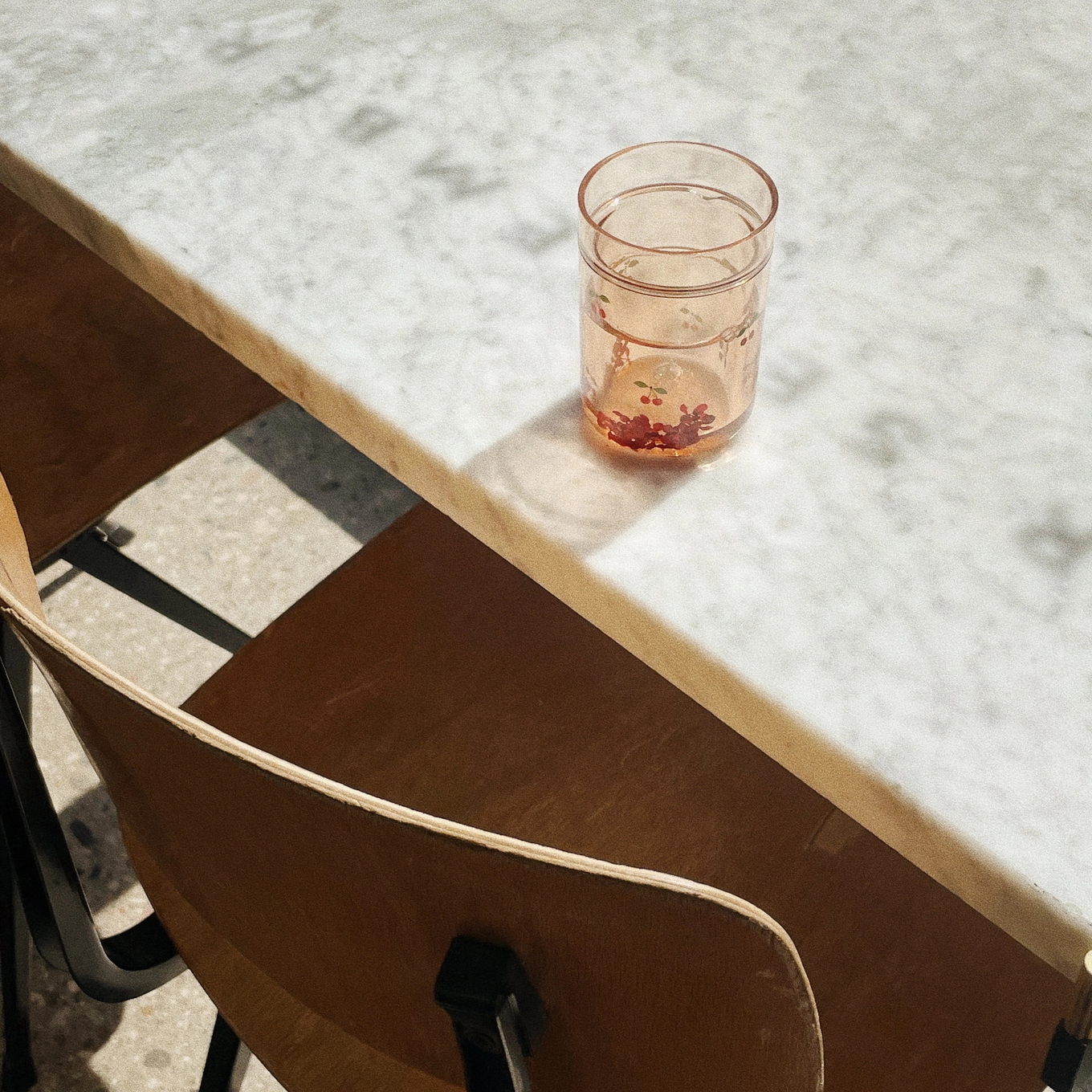 Becher 2er Set Cherry mit Glitzer 3