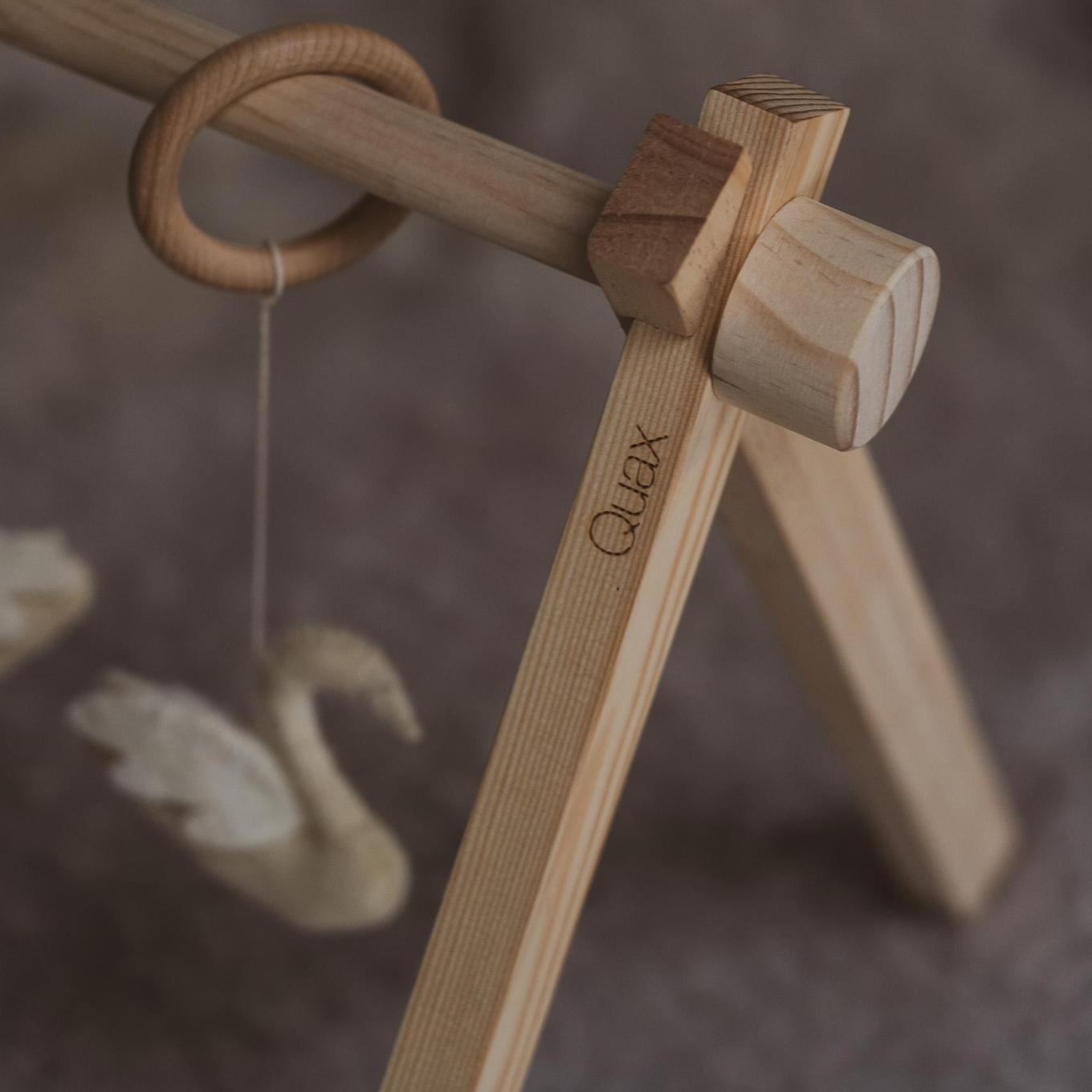 Spielbogen Spielzeug Schwane 4