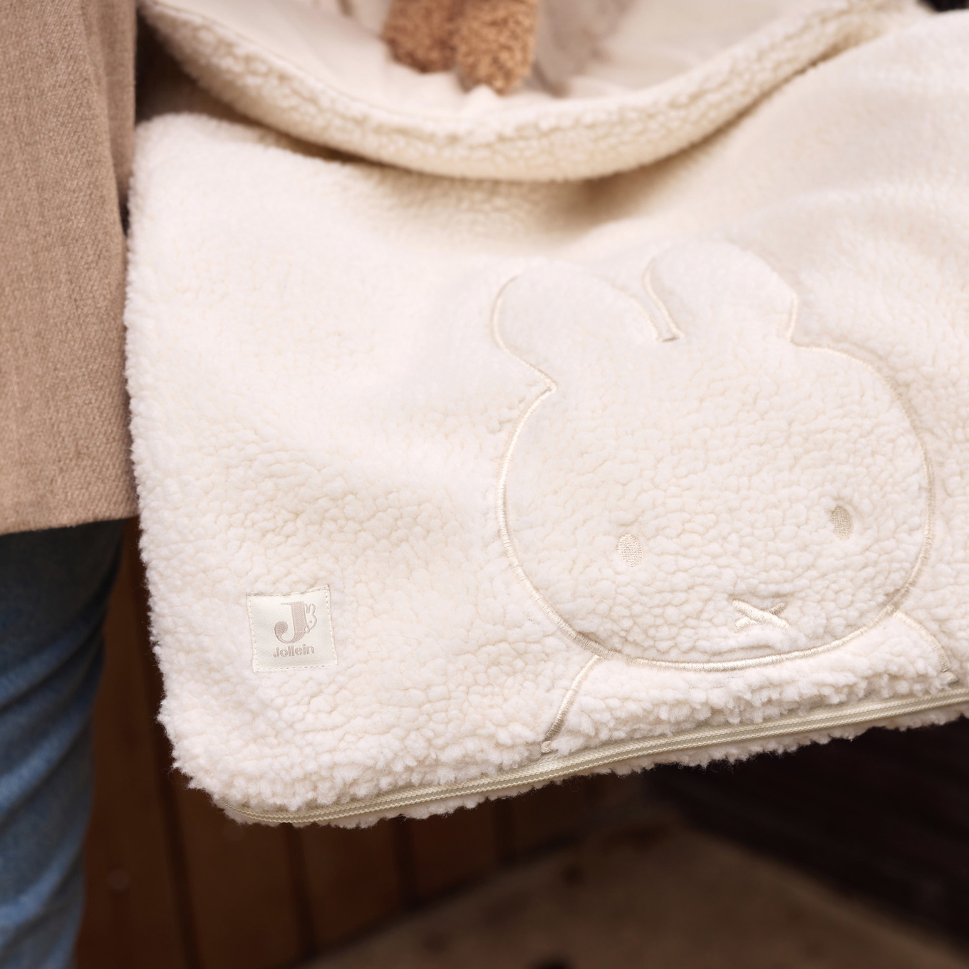 Fusssack für Babyschale Miffy Teddy Oatmeal 3