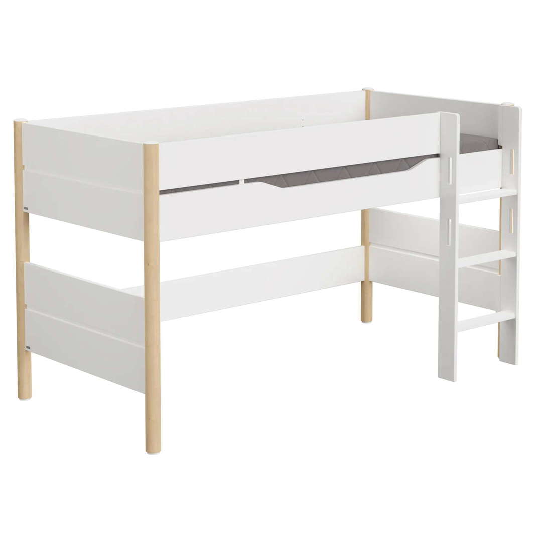 Halbhohes Bett Ylvie mit gerader Leiter, Birke, 90 x 200 cm 1