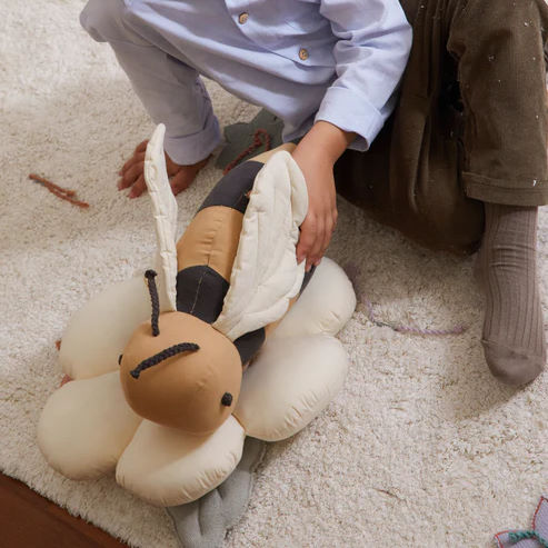 Dekokissen Buzzy Bee 4