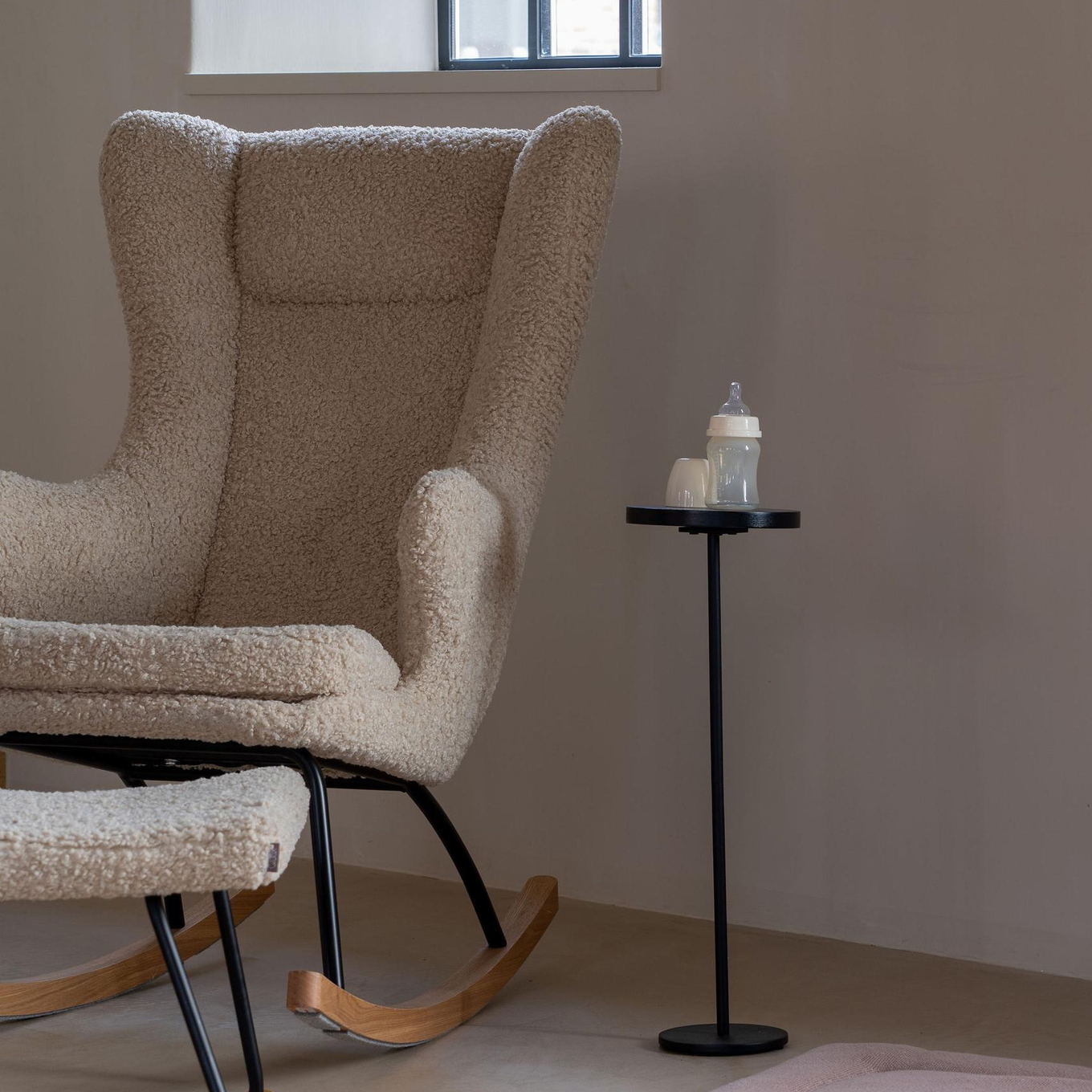 Beistelltisch für Stillstuhl 4