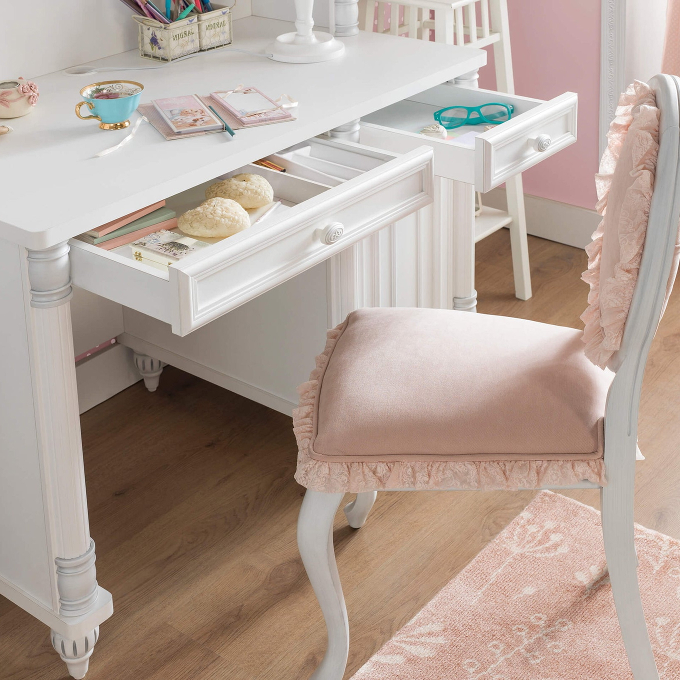 Schreibtisch Romantic mit Aufsatz 3