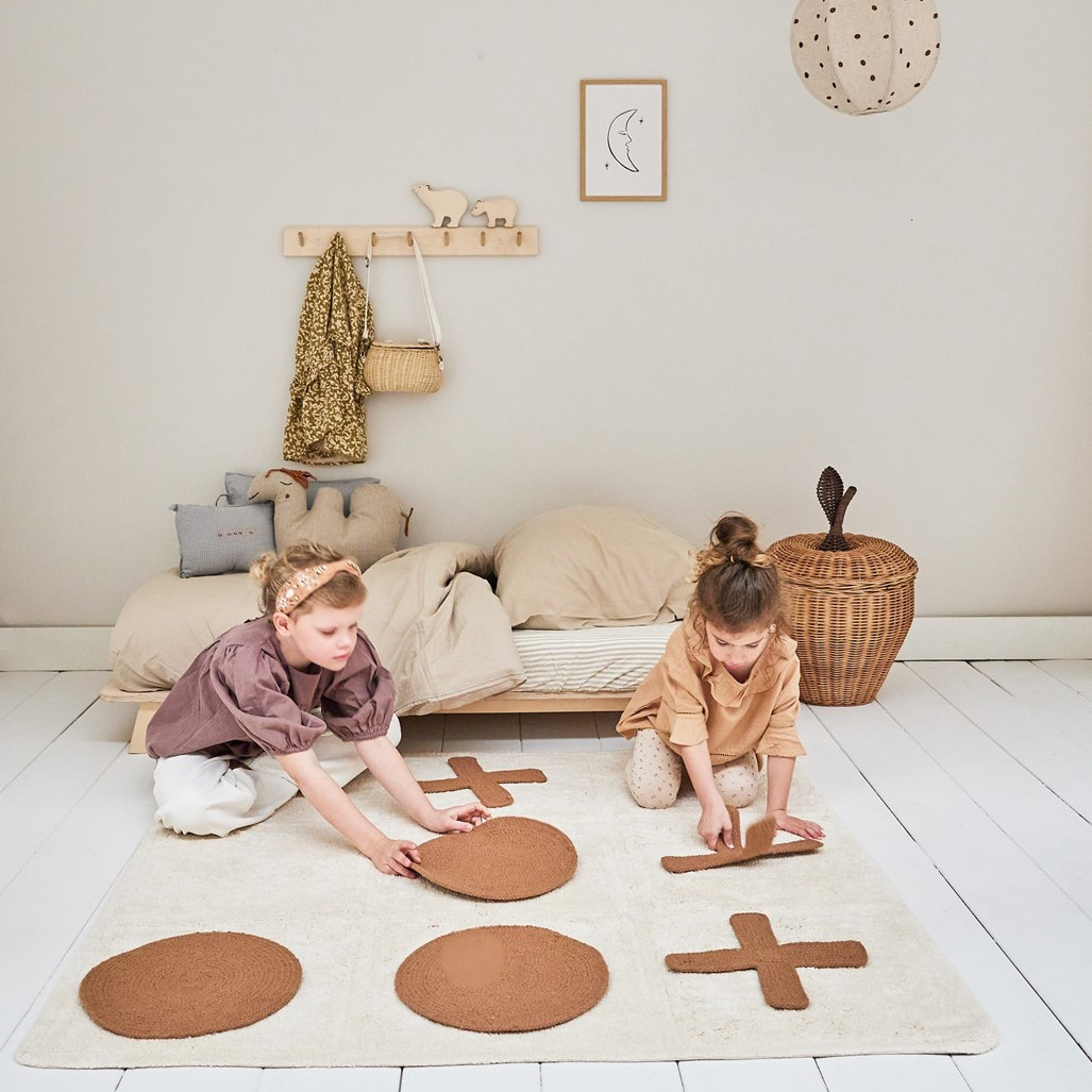 Teppich Tic Tac Toe 2