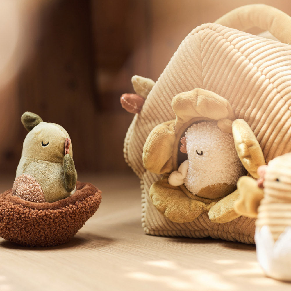 Aktivitäten-Versteckspiel Tiny Park 4